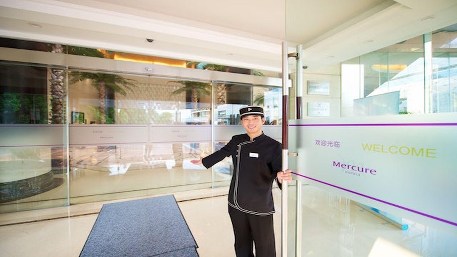 Madison Shanghai Hongqiao Exterior photo